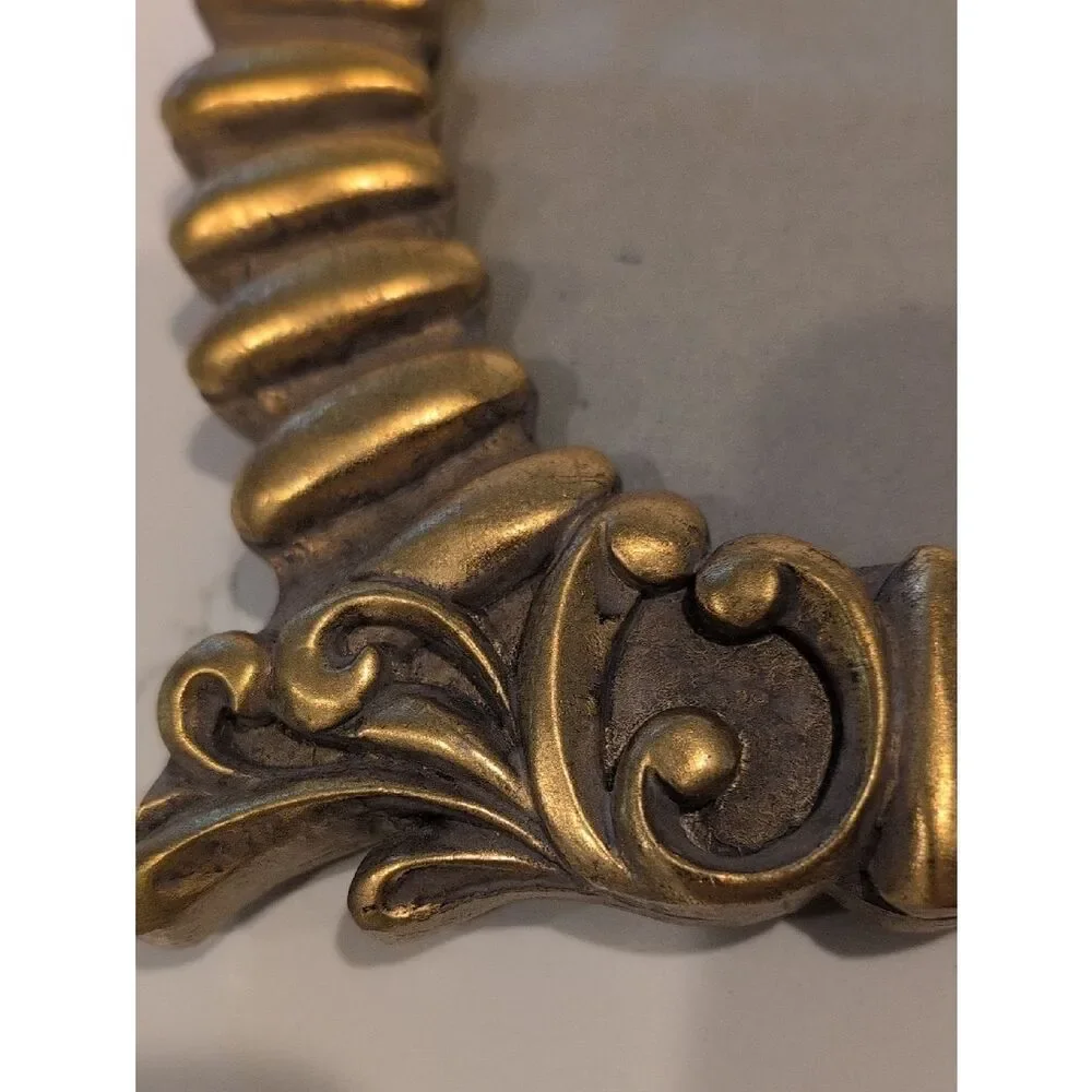 Vintage elegant gold